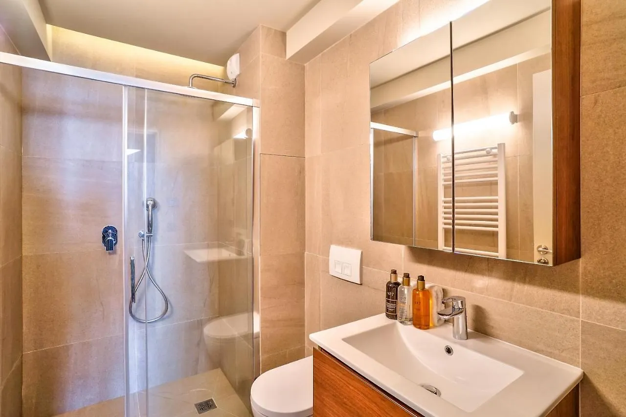 130 - Urban Brand New 110M2 Flat In Montorgueil Apartment Paris 0*,  France